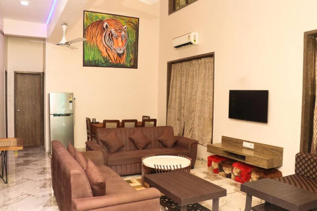 Gk Beach House 5Bhk Pvt Pool Villa มุมไบ ภายนอก รูปภาพ